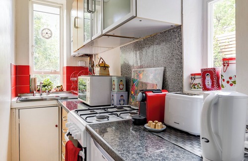 Primrose Hill Apartment | Rare find in Primrose Hill with Park Views