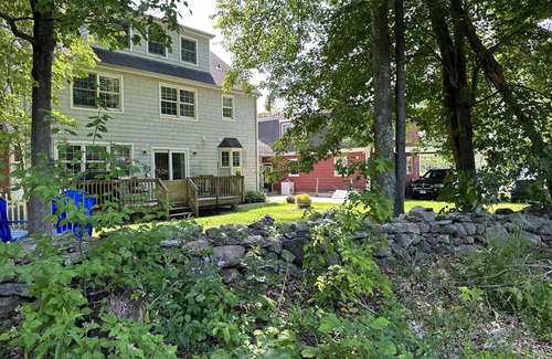 Easton House | Rare-Private Cozy Country-home on Christmas tree farm setting.