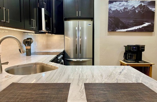 Breckenridge Ski Chalet | Rare single level 2 bed 2 bath Chalet on Shuttle Route minutes to Breckenridge