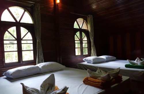 Lat Ya Resort | Ratmanee House