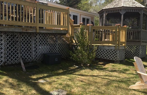 Blue Hill Cottage | Raven's Nest Cottage on Blue Hill Bay