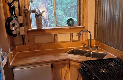 Thorne Bay Cabin | Raven's Nest Treehouse