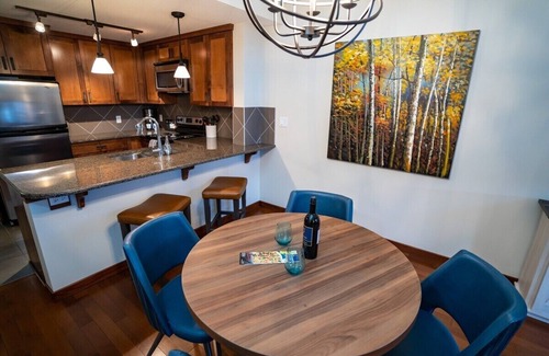 Canmore Condo | Raven Suite at Stoneridge w/Sauna, Pool & Hot Tub