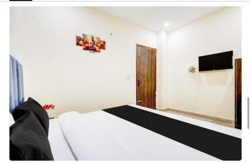 Delhi Hotel | RAVINDRAs HOTEL