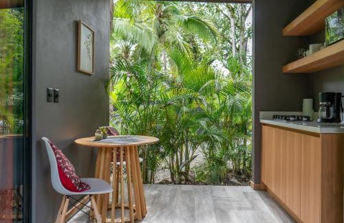 Punta Uva Villa | Raya Bungalow, AC and Plunge Pool near Arrecife Beach