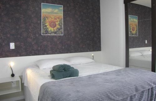 Anita Garibaldi Apartment | RCM Vilas - Studio Flowers 603