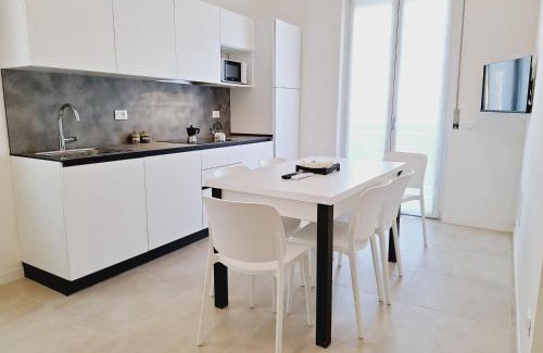 Sud-Ovest Apartment | Re Lear Expo