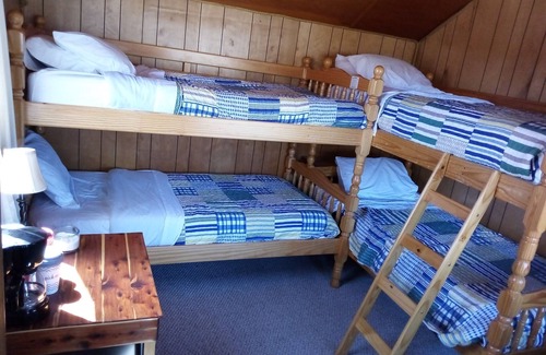 Wapiti Cabin | Real Western Cabin near Yellow stone