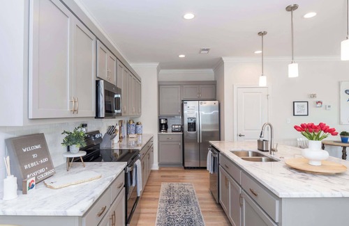 Oxford House | REBEL'ado by Apex Short Term Stays