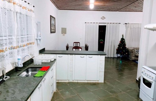 Bueno Brandao House | Recanto dos Cafezais