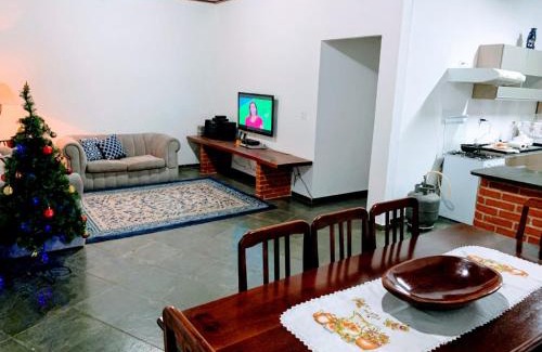 Bueno Brandao House | Recanto dos Cafezais