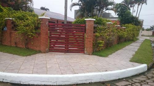 Parque Oasis House | Recanto Praia Peruibe