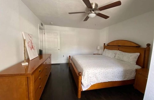 Hialeah Apartment | Recently Renovated Apartment near Miami Airport