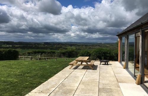 Whichford House | Red Brick Barn