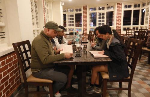 Stuart Hill Hotel | Red Bricks Inn