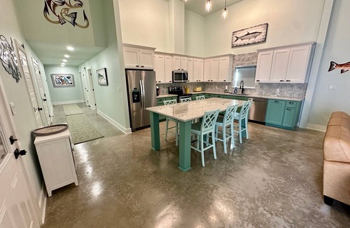 Port O Connor House | RED DRUM POC Pool and Hot Tub