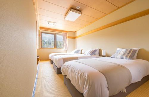 Myoko Hotel | Red Fox Lodge Myoko
