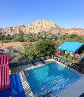 Hatta Ski Chalet | Red Hut Resort