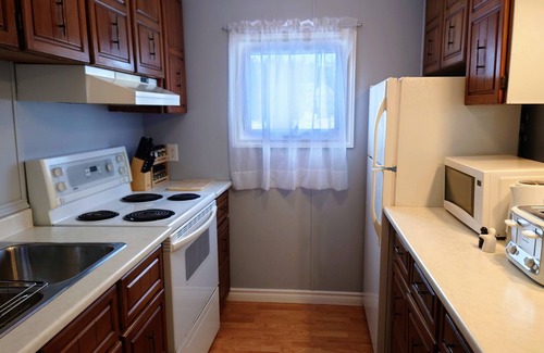 Linkletter House | Red Island Cozy Casa