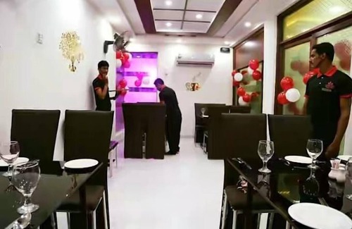 Abbottabad Hotel | Red Onion Hotel & Restaurant