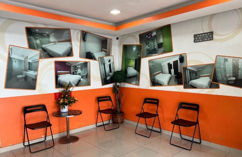 Pelabuhan Klang Hotel | Red Orange Hotel Klang - 5 min to Klang Town