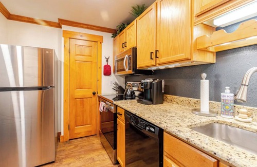 Park City Condo | Red Pine Retreat at Park City Canyons Village Resort