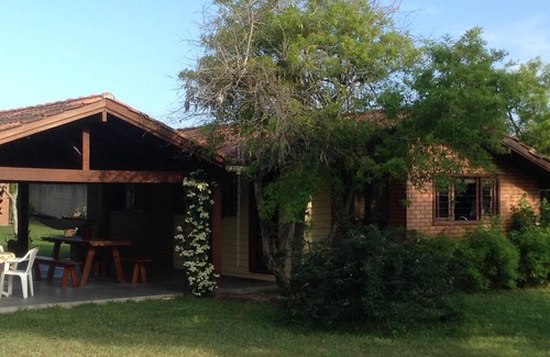 Sao Joao do Rio Vermelho House | Red River Bungalow