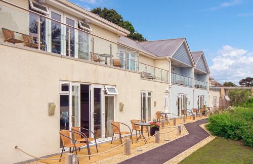 Dawlish Warren Resort | Red Rock Apartments