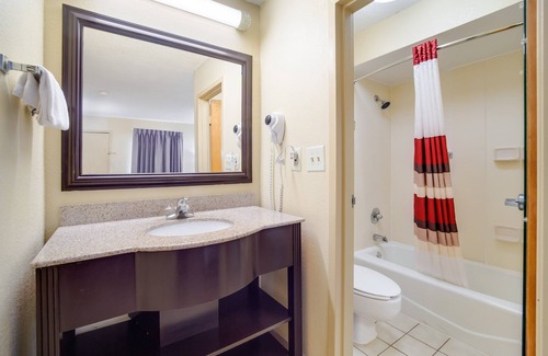 Augusta Hotel | Red Roof Inn Augusta - Washington Road