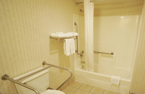 Waukegan Hotel | Red Roof Inn Gurnee - Waukegan
