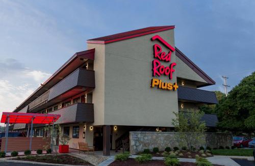 Columbus Hotel | Red Roof Inn PLUS+ Columbus-Ohio State University OSU