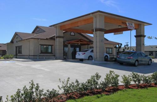 Sulphur Springs Hotel | Red Roof Inn & Suites Sulphur Springs