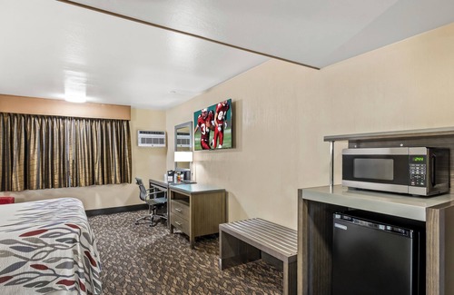 Yuba City Hotel | Red Roof Inn Yuba City Bonanza - Marysville