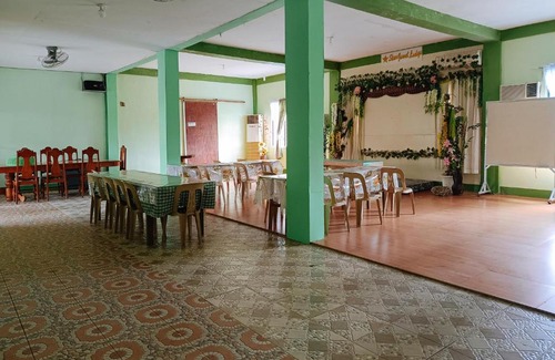 Luna Hotel | RedDoorz @ Star Jewel Lodge Apayao