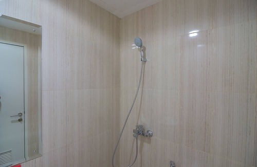 Citaringgul Hotel | RedDoorz Apartment @ Sentul Tower