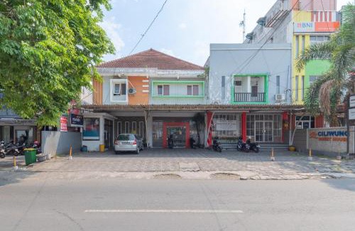 Blimbing Hotel | Reddoorz at Ciliwung Guest House Syariah