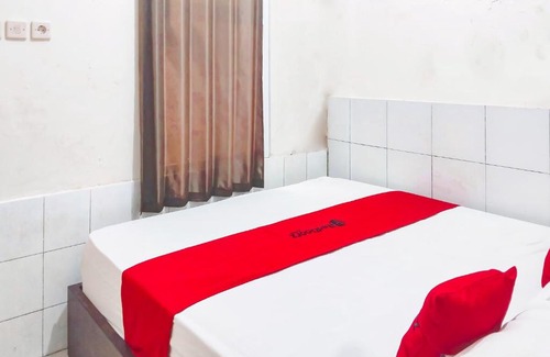 Banjar Hotel | RedDoorz at DST RSU Banjar Guest House Syariah