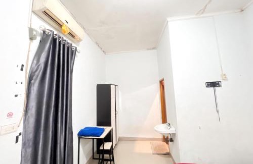 Rajabasa Hotel | RedDoorz at Kay Residence Waydadi Lampung