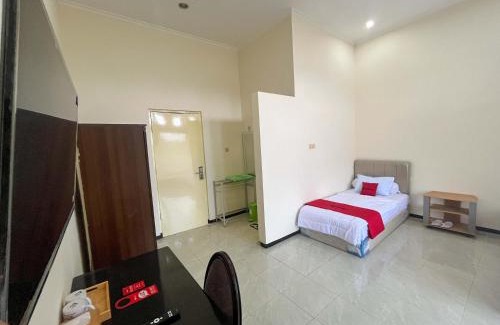 Oro Oro Ombo Hotel | Reddoorz Near BNS 2