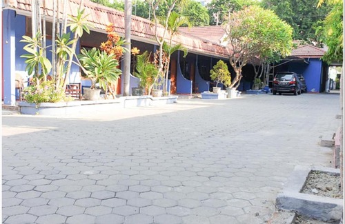 Bojonegoro Hotel | RedDoorz near Bojonegoro Train Station