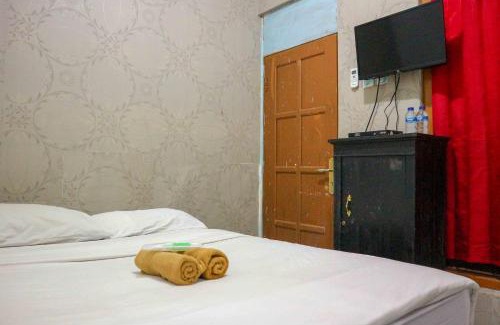 Pogung Lor Hotel | RedDoorz near Tugu Yogyakarta 2