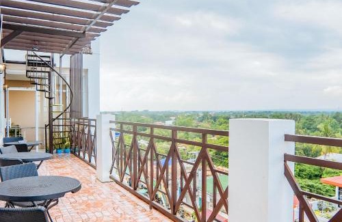 San Jose Hotel | RedDoorz Plus @ Hotel Platinum Occidental Mindoro