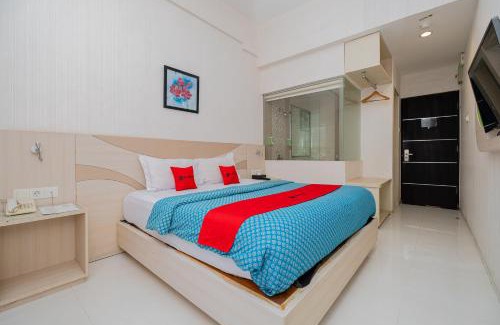 Bojonegoro Hotel | RedDoorz Premium @ Jalan Veteran Bojonegoro
