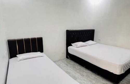 Binjai Hotel | RedDoorz Syariah @ Binjai Timur