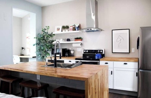 Pendleton House | ReDefined Stay in OTR