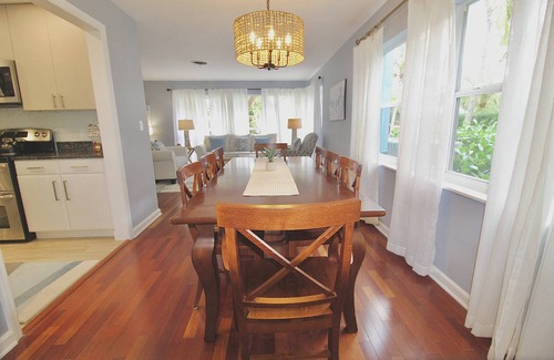 Stuart House | Reduced Rates! 4BR/3BA Home - Heated Pool - - Close to Beach and Historic Downtown Stuart!