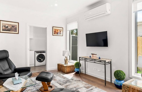 Cowes House | Redwood Hideaway