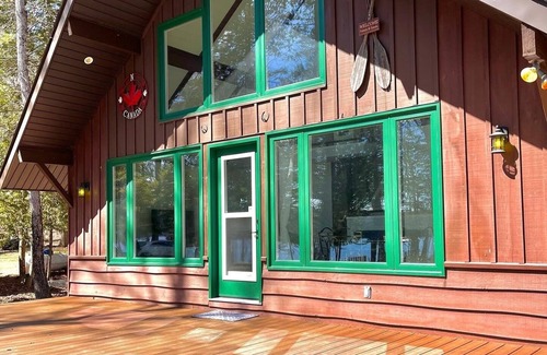 Minden Cottage | Reel Paradise