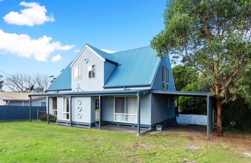 Lake Tyers Beach House | Reel & Relax: 3BR Beach House - Fish, Swim, Surf