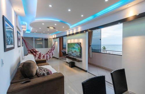 Praia do Meio Apartment | Refúgio à Beira-Mar